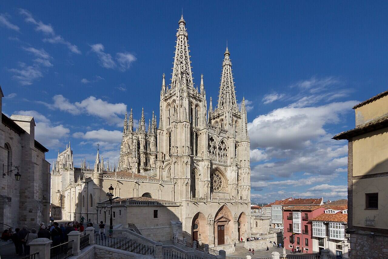 Foto: El monumento de Burgos que está en el top 10 de los más visitados de España. (Wikipedia/Carlos Delgado)