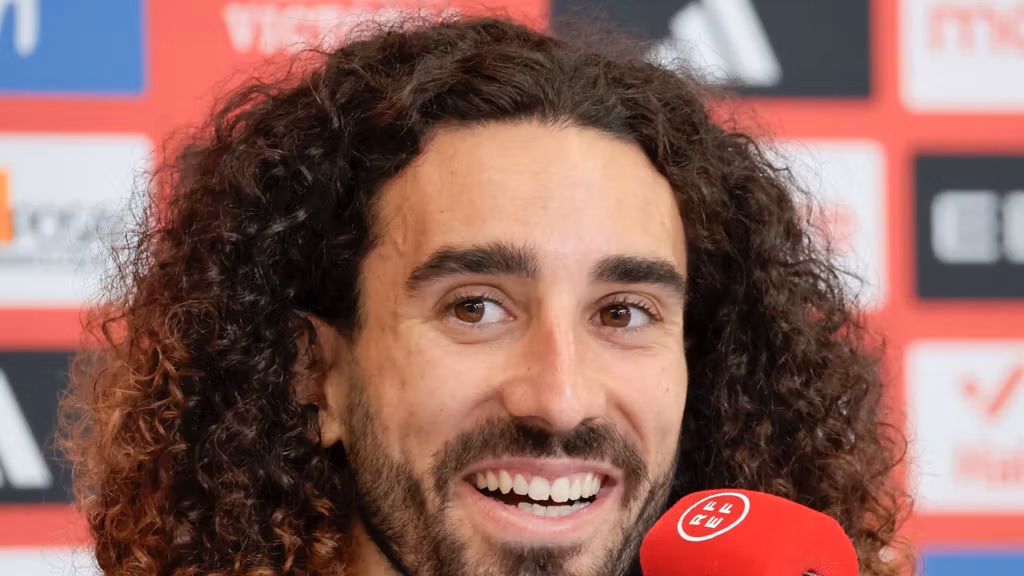 Marc Cucurella, en rueda de prensa con la Selección.