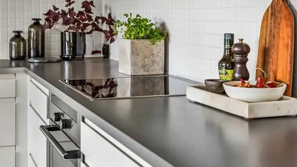 Cocina sin límites: el secreto de la placa de inducción invisible en 2026