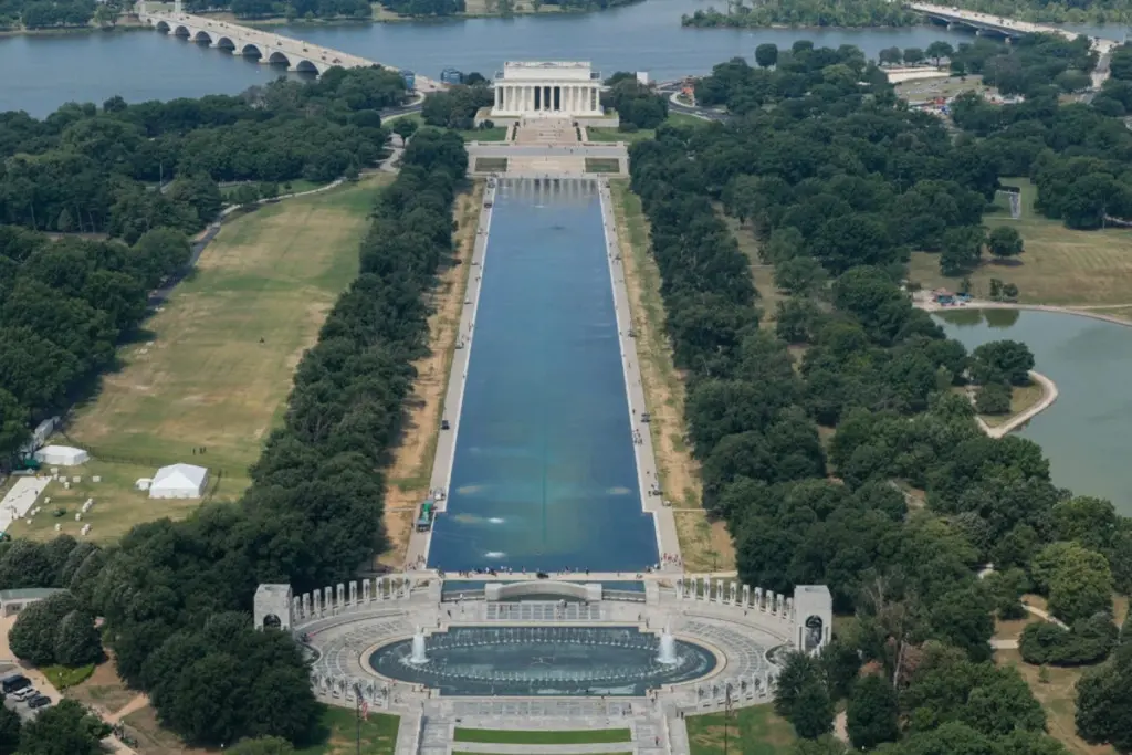 Crisis en el Monumento a Lincoln: Stephanie Sy y PBS NewsHour revelan la verdad