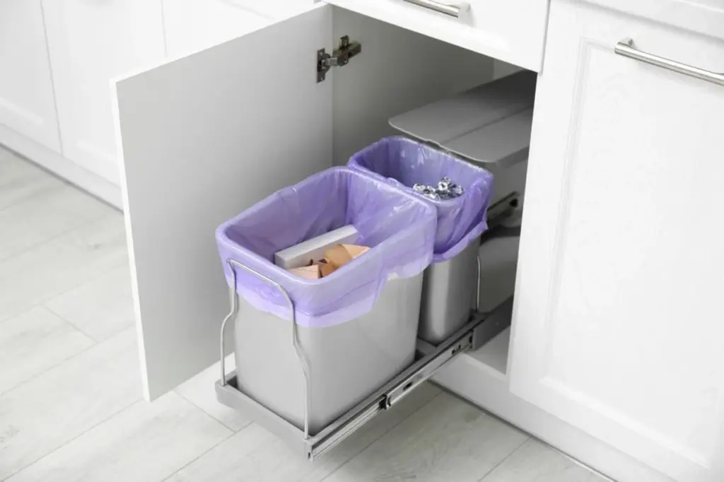Cubo de basura sin olor a 40 grados: el truco del bicarbonato de sodio