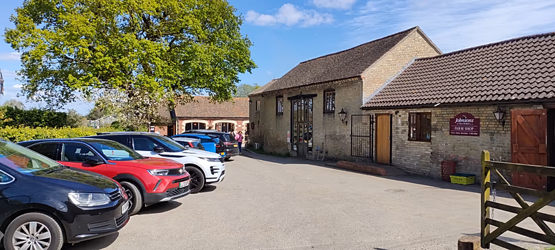 Johnsons of Old Hurst near Cambridge, 14 April, 2024