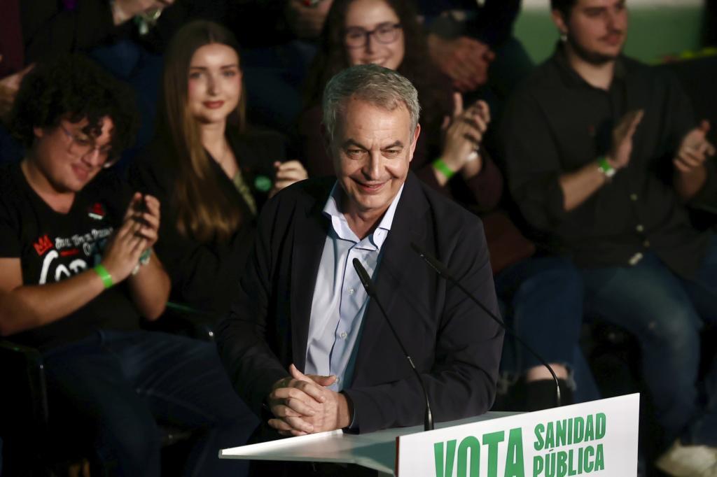 José Luis Rodríguez Zapatero, en un acto electoral del PSOE el pasado 14 de mayo en Cádiz.