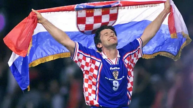 Davor Suker celebrando en 1998