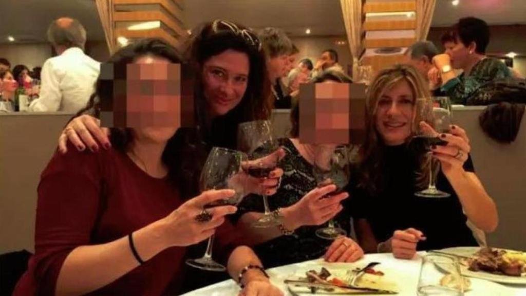Leire Díez en una cena a la que acudió Begoña Gómez.