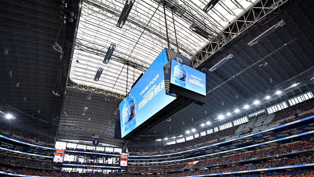 Panorámica del estadio de Dallas durante la pausa de hidratación.