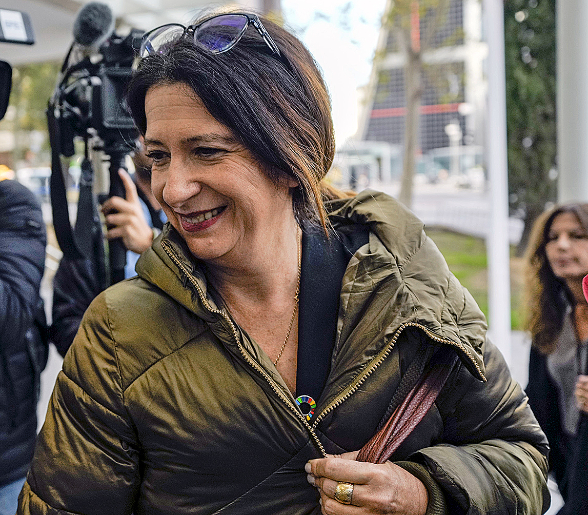 Leire Díez, a su llegada a los juzgados de Plaza de Castilla (Madrid) en noviembre de 2025.