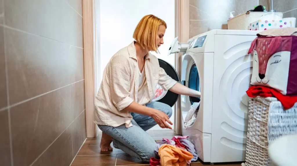 Lavadero en orden: el truco con IKEA EKET para ganar espacio por 14€