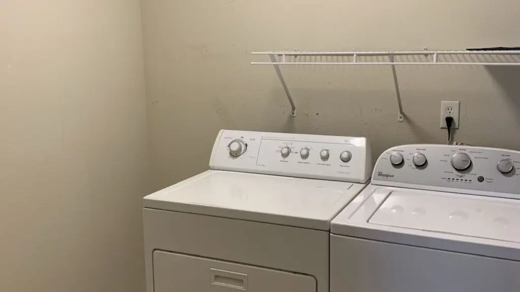 Lavandería pequeña de 4 m²: el método Platofzion en Imgur para ganar espacio