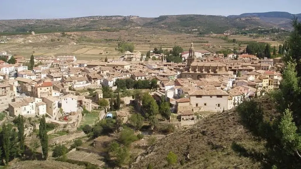 Mora de Rubielos: el paraíso de Teruel con toboganes mejor que un parque acuático