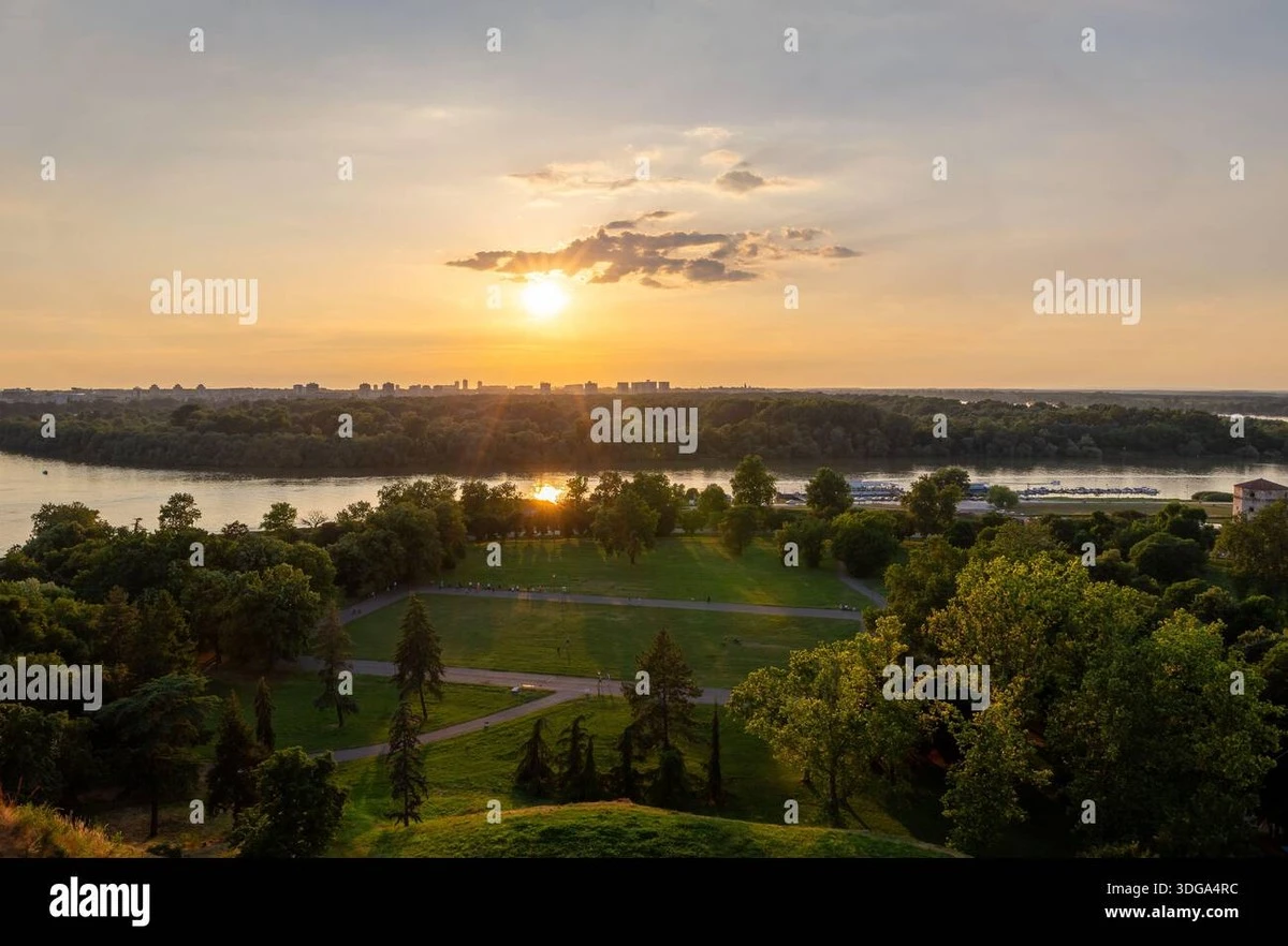 Nuevo Parque del Danubio (Vidin): el oasis con 350 bancos que ya envidiamos - image 1