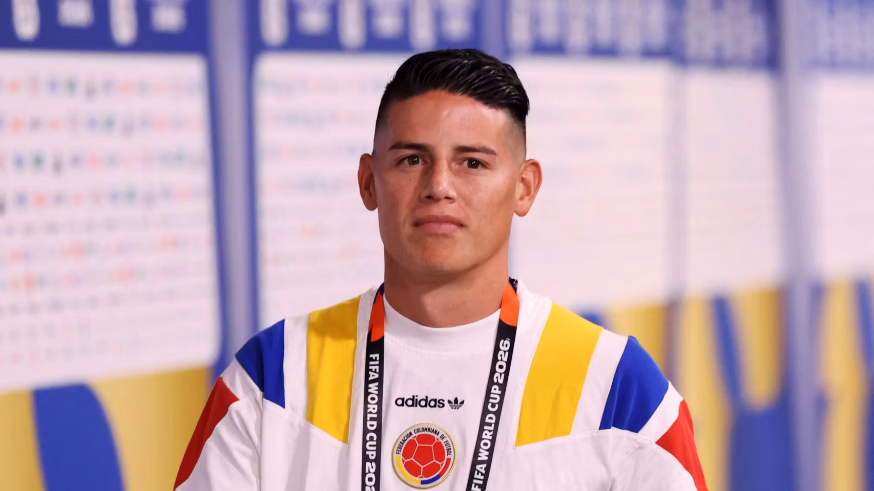 James llegando al estadio en un partido del Mundial. 