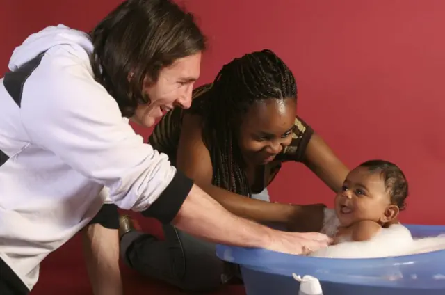 Messi, Lamine y la madre de Lamine