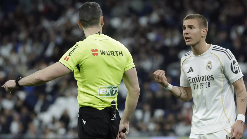 Mastantuono, tras ser expulsado contra el Getafe.