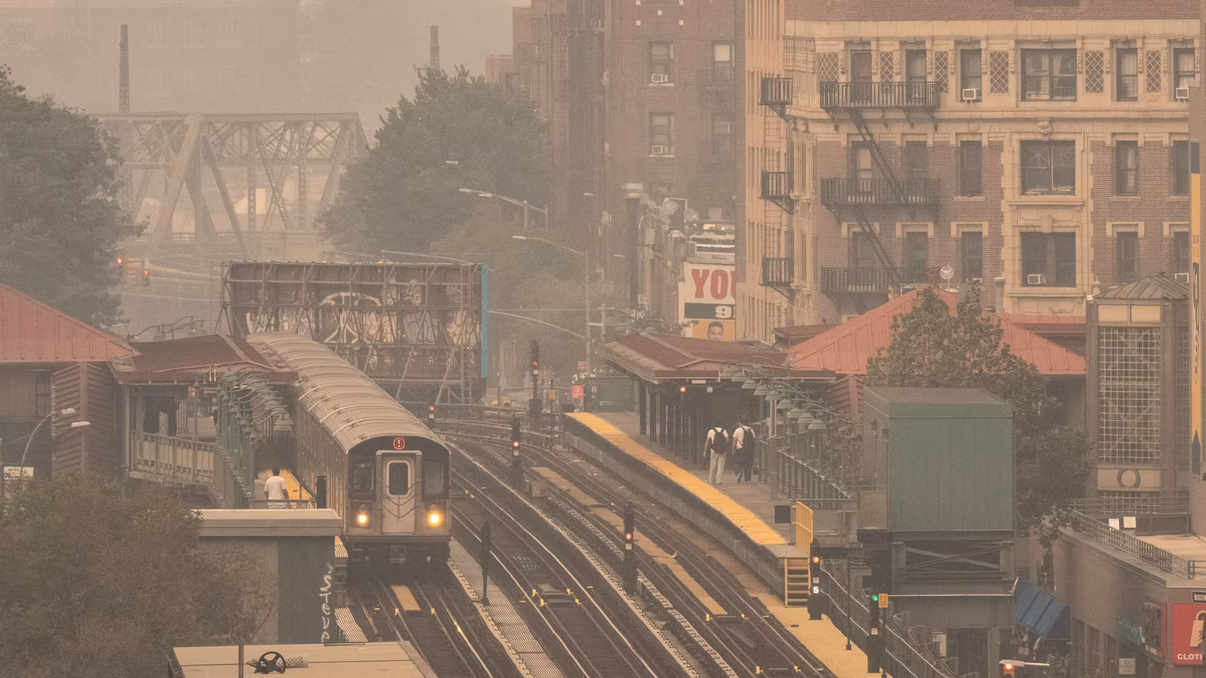 La cuidad de Nueva York cubierta de humo por los incendios en Canadá.