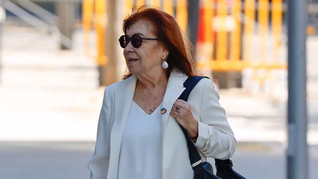 La presidenta del PSOE, Cristina Narbona, a su llegada a la Audiencia Nacional el 15 de julio.