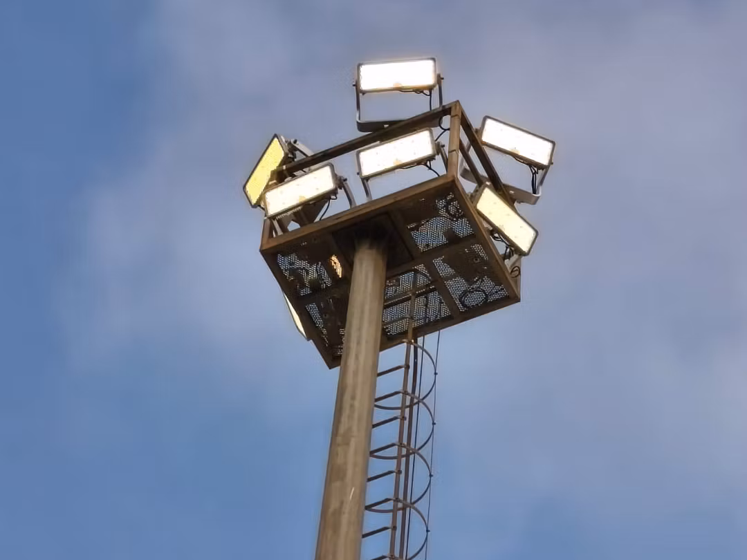 Instalación del nuevo alumbrado LED.