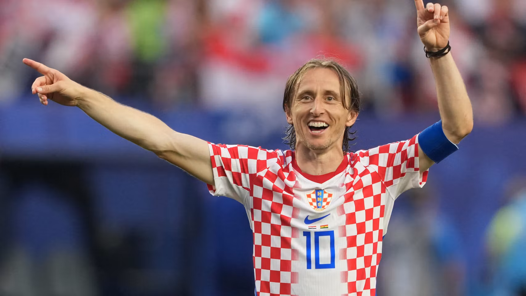 Luka Modric celebra el pase de Croacia a dieciseisavos de final.