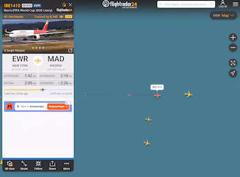 Gente siguiendo el vuelo de la Selección Española (Flighradar)