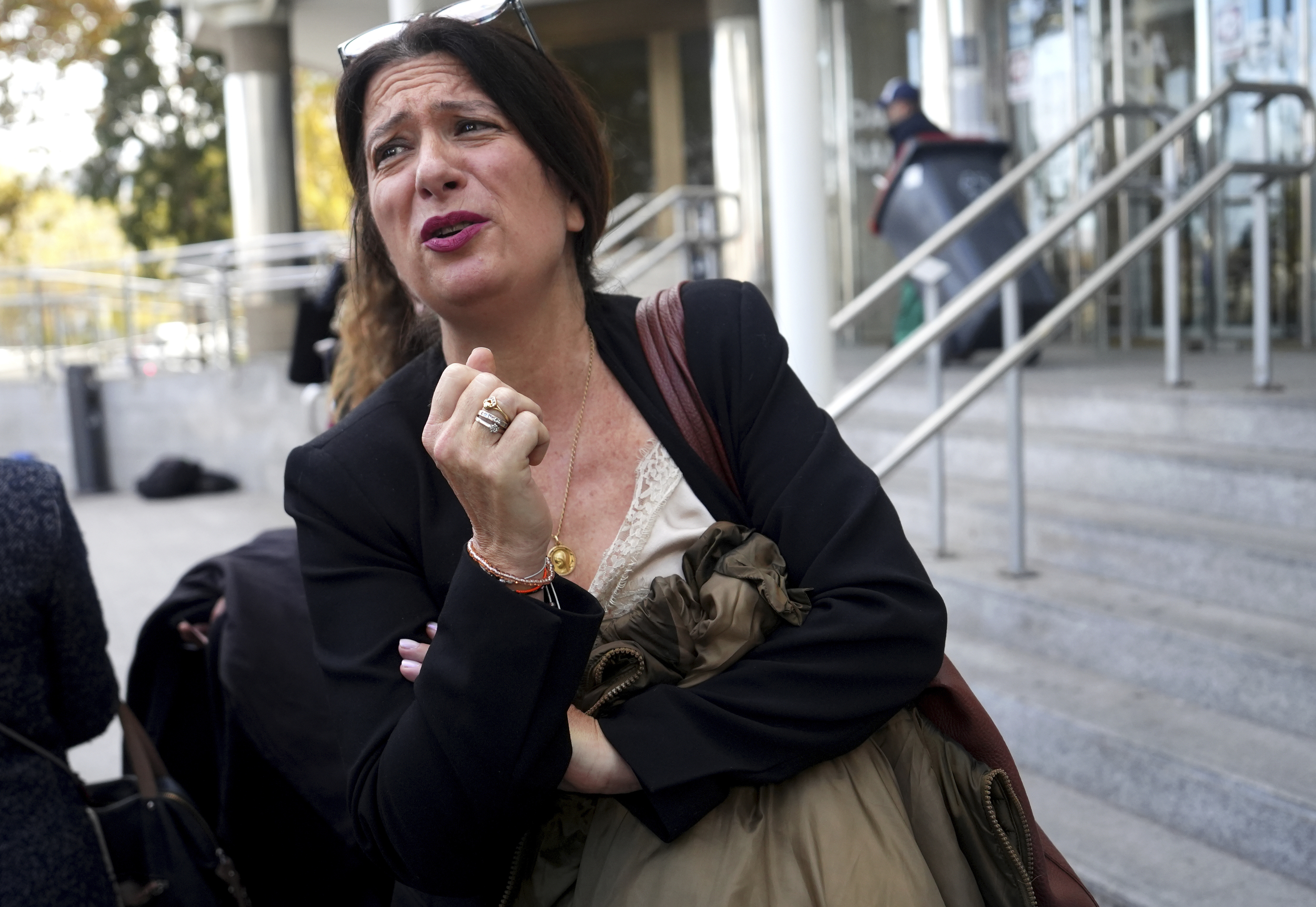Leire Díez, ex militante del PSOE, a su salida de los Juzgados de Plaza de Castilla.