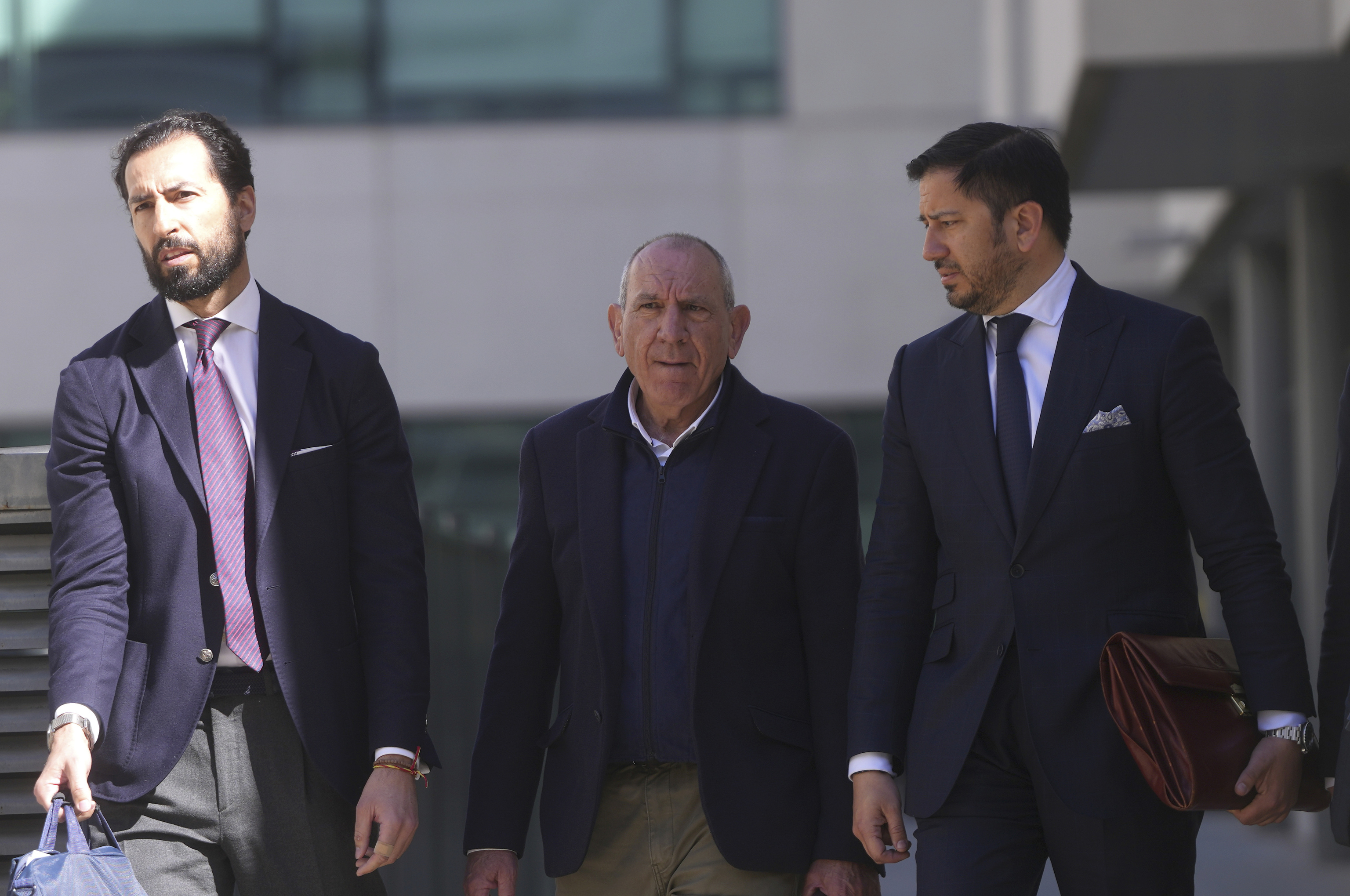 El ex director adjunto operativo (DAO) de la Policía Nacional José Ángel González (izqda.).