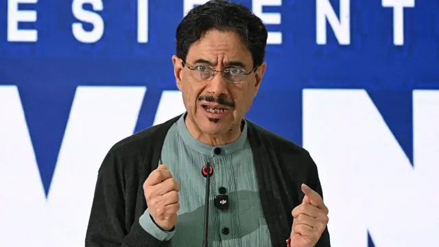Iván Cepeda, durante una alocución tras las elecciones presidenciales.