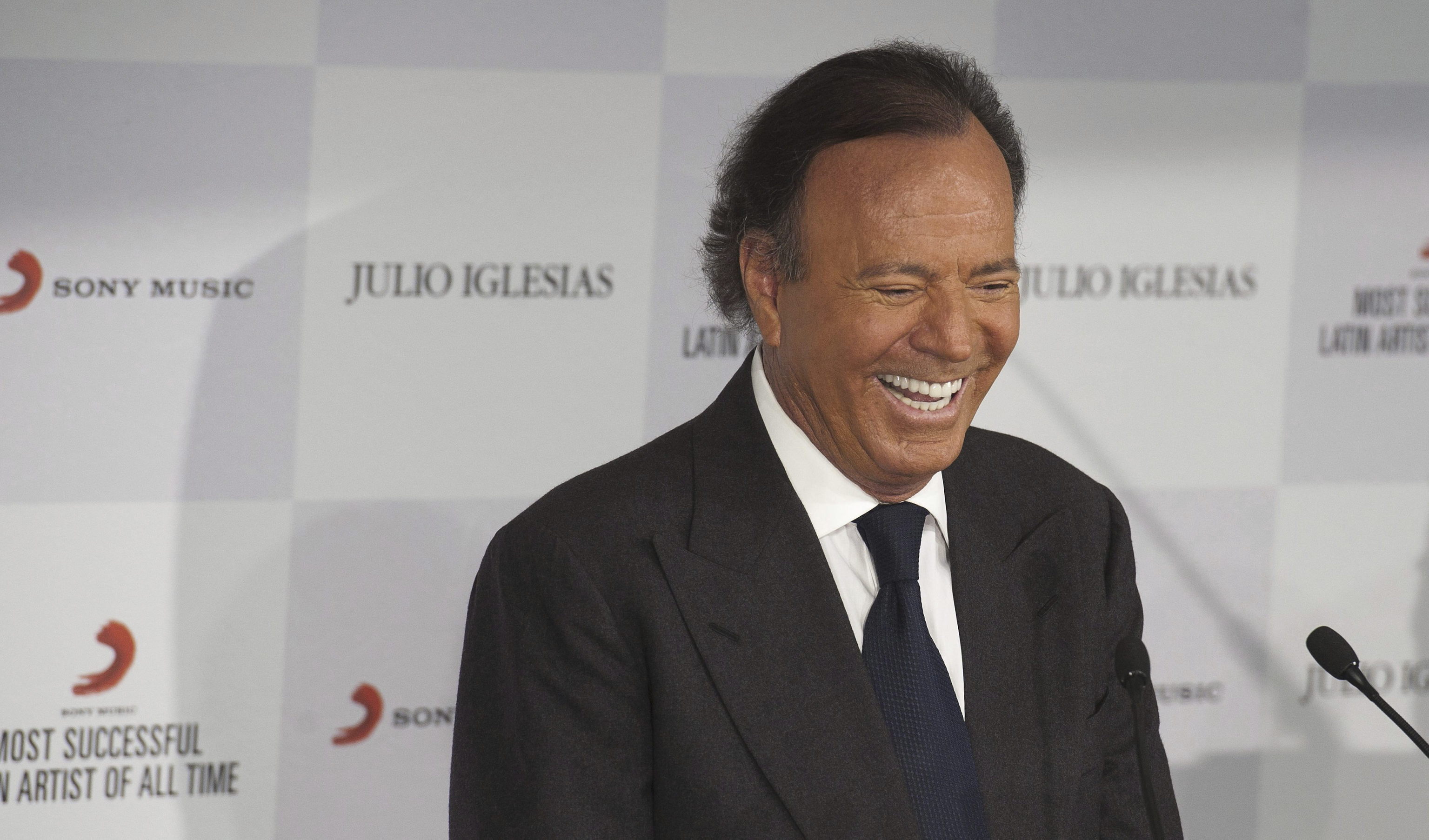 El cantante Julio Iglesias.