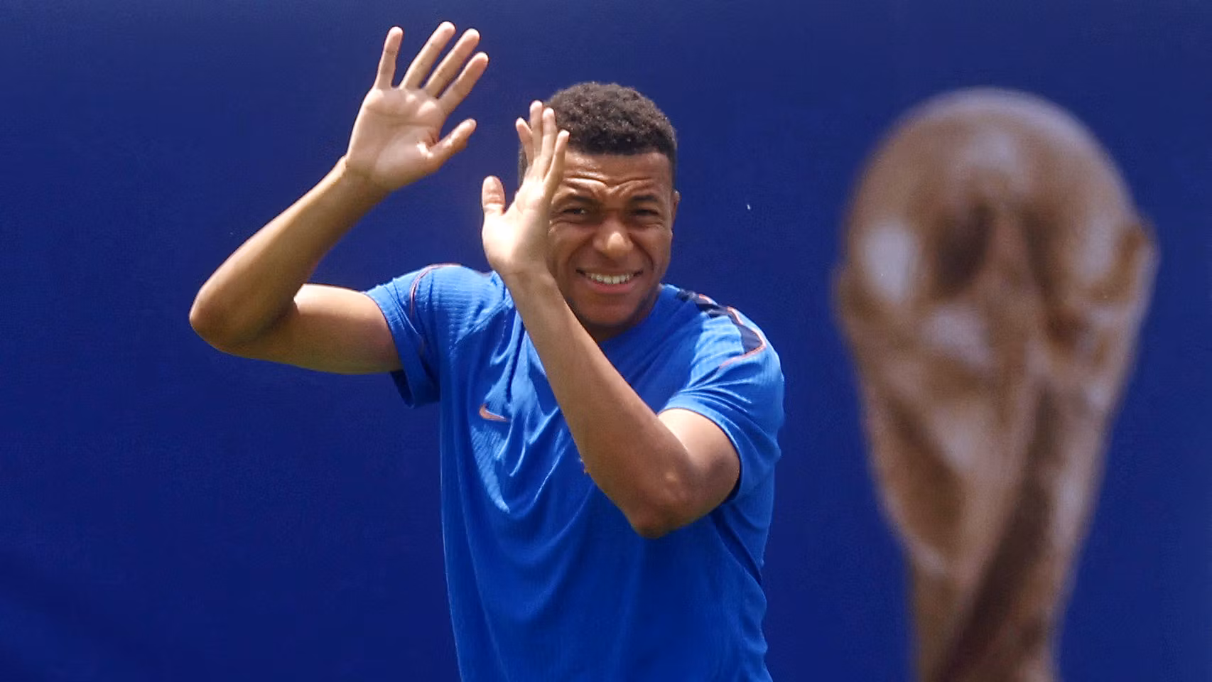 Mbappé, en un entrenamiento de la selección francesa.