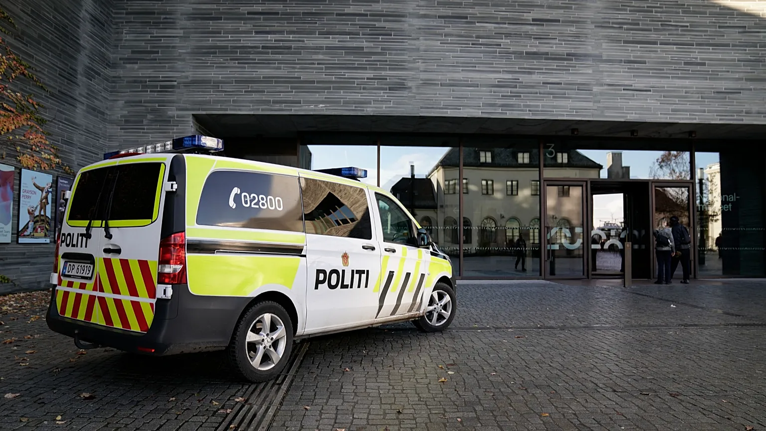 A police vehicle parked outside the National Museum in Oslo, 11 November, 2022