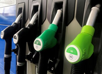El precio de los carburantes cambia todos los días (Reuters)