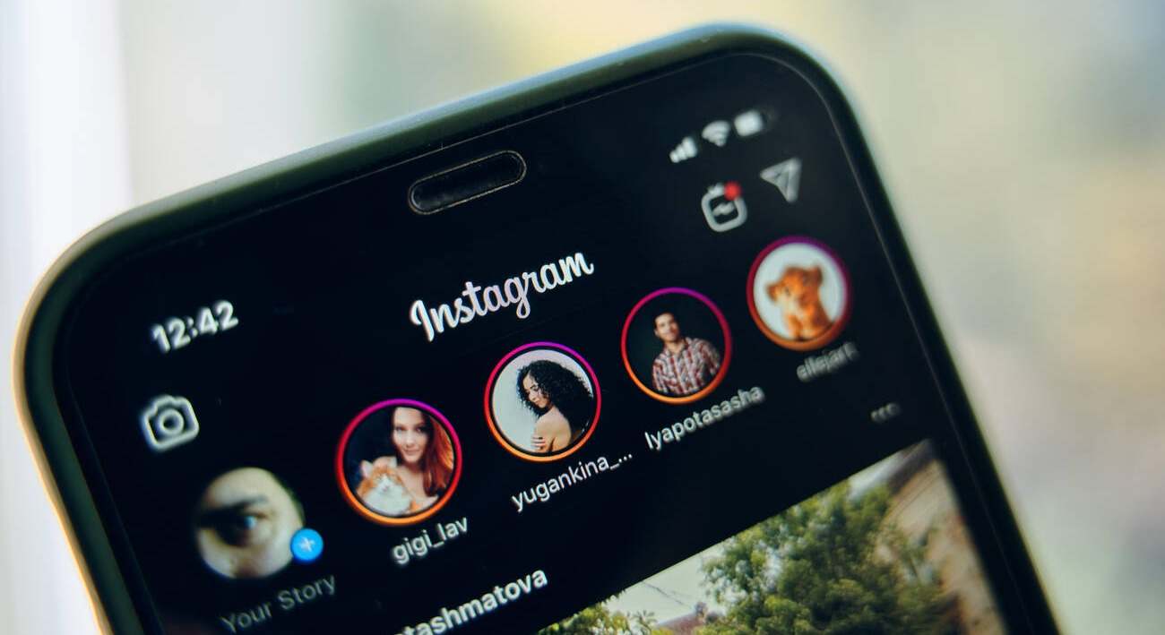 Cada vez más jóvenes tienen una "cuenta falsa" en Instagram y los culpables son sus padres
