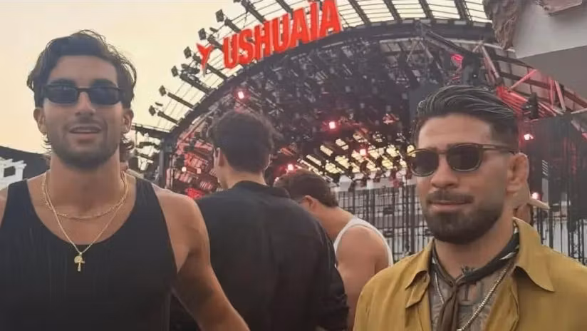 Ferran Torres e Ilia Topuria, juntos en Ibiza.