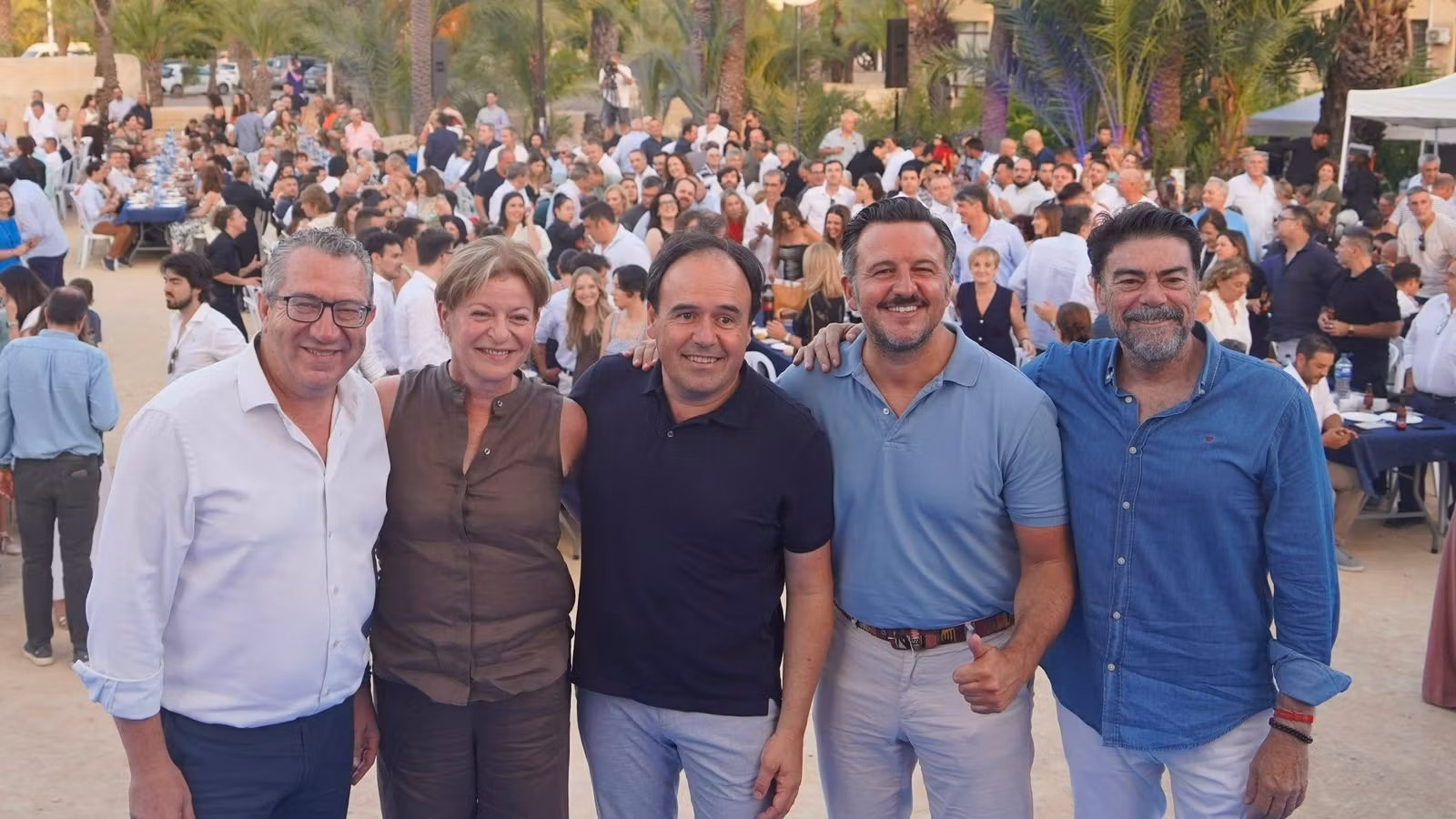 Perez Llorca en una cena de verano del PPCV.