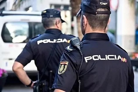 Agentes de la Policía Nacional.