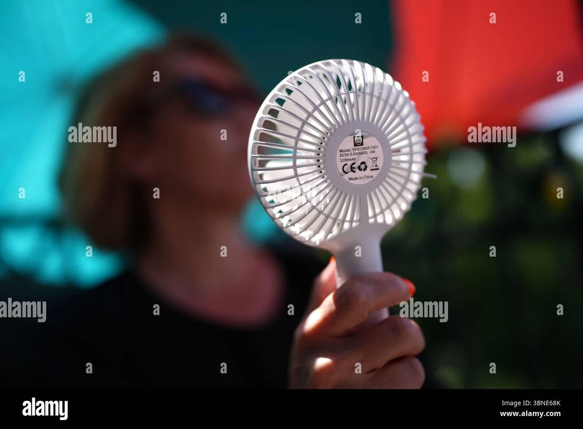 Adiós a facturas altas: el truco del ventilador de aire con tu aire acondicionado - image 1