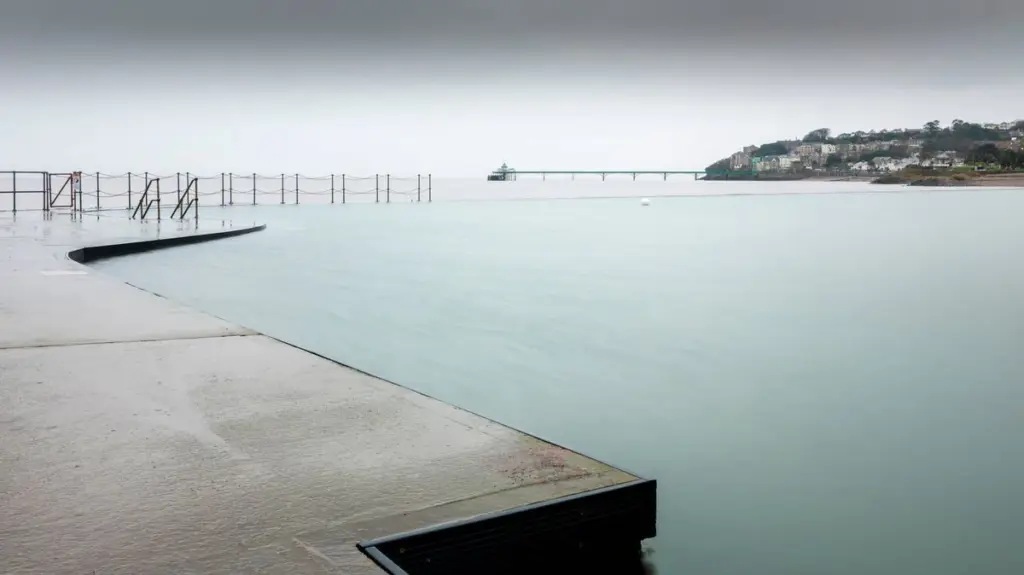 Adiós a las calas: descubre el Clevedon Marine Lake en Clevedon