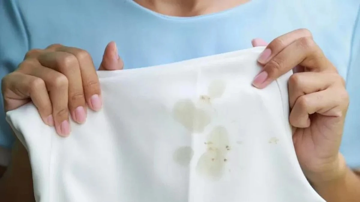 Adiós a las manchas de aceite y grasa en ropa y tejidos: el truco de 10 minutos - image 1