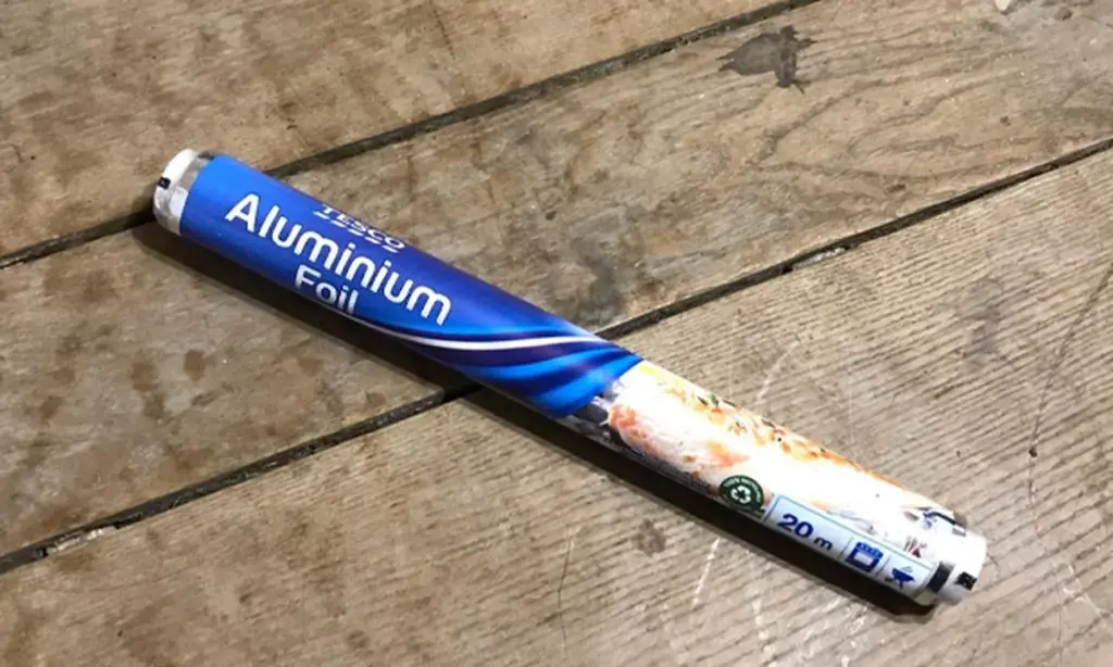 Adiós al calor: El truco del papel de aluminio vs la película de aislamiento térmico
