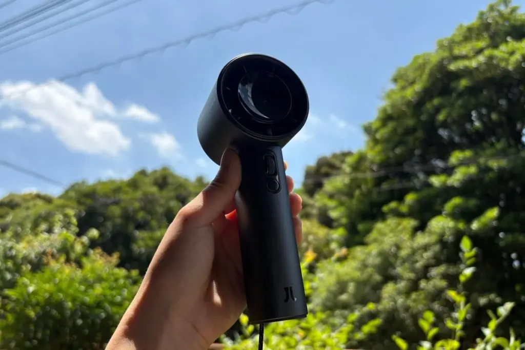 Adiós al calor en el Metro: por qué el JisuLife Handheld Fan Pro1 S es viral