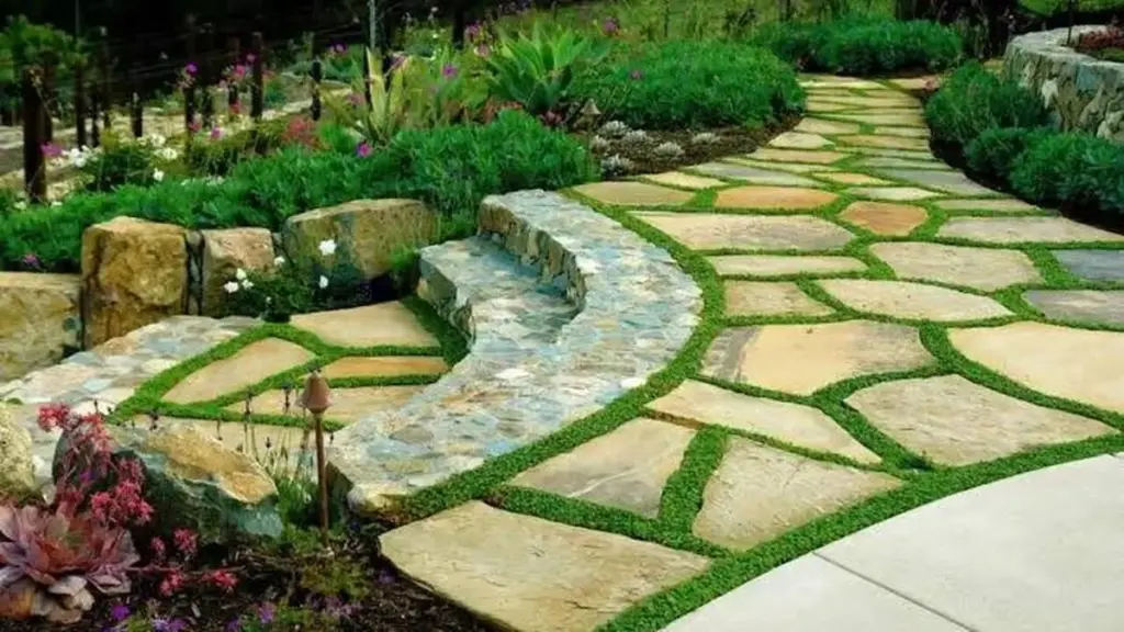 Adiós al hormigón: el truco de paisajismo con geotextil para un jardín impecable