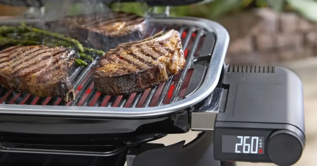 Barbacoa en el balcón sin multas: el secreto de Weber LUMIN® Compact Smart