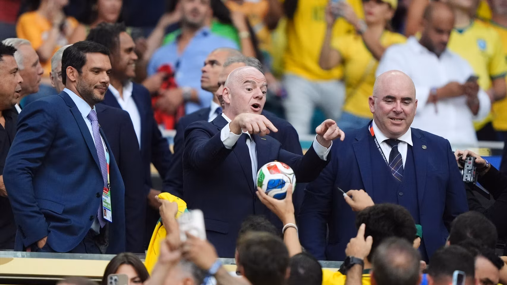 Infantino, en el palco durante un partido del Mundial de FIFA