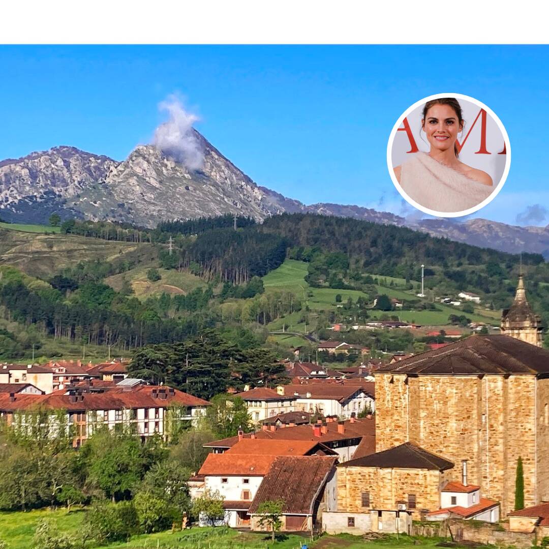 Foto: A los pies de uno de los parques naturales más emblemáticos de Euskadi se esconde el pueblo con el que la actriz mantiene una estrecha relación. (EFE/X)