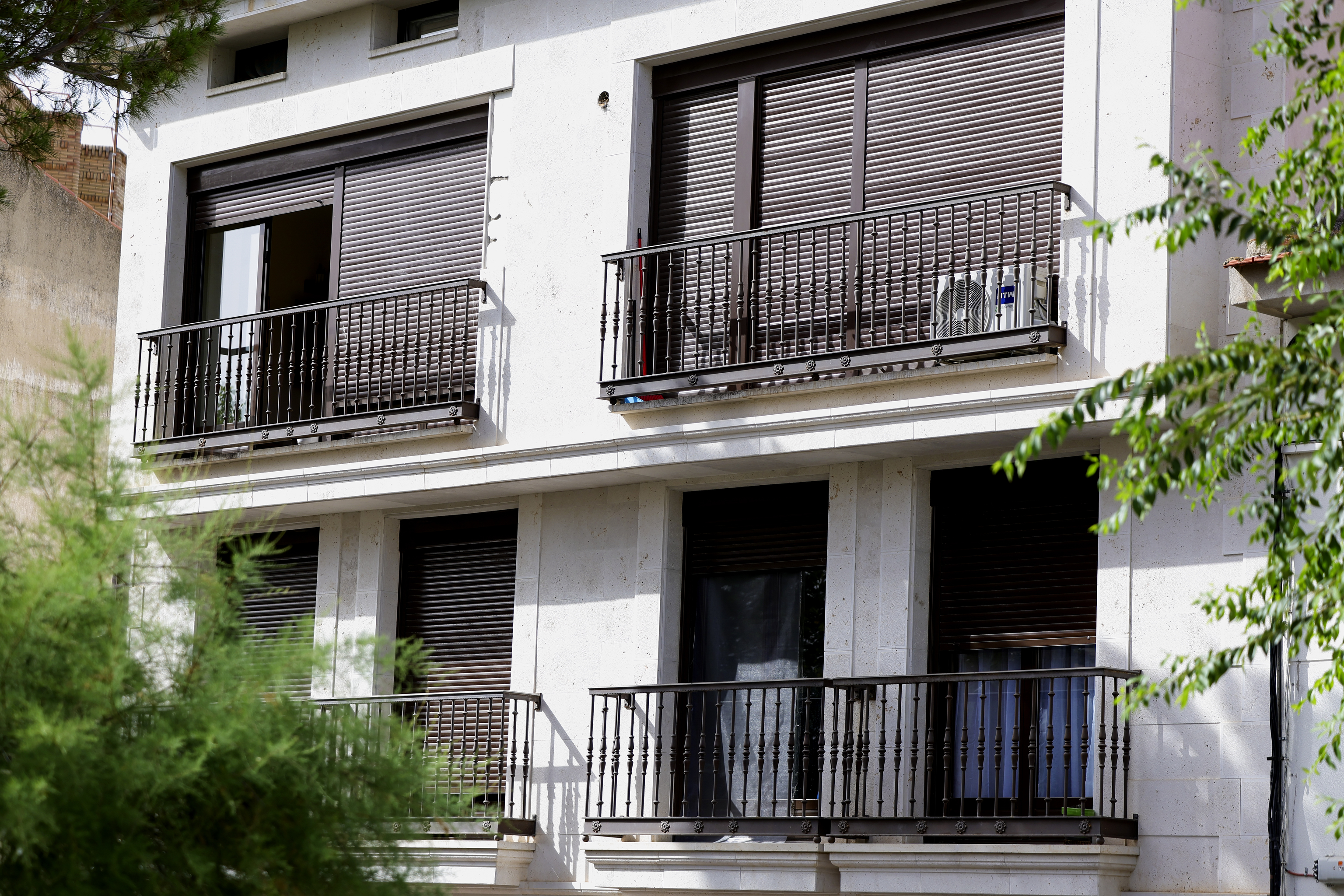 El edificio de Alameda de la Sagra donde ha sido asesinada una mujer por su pareja.