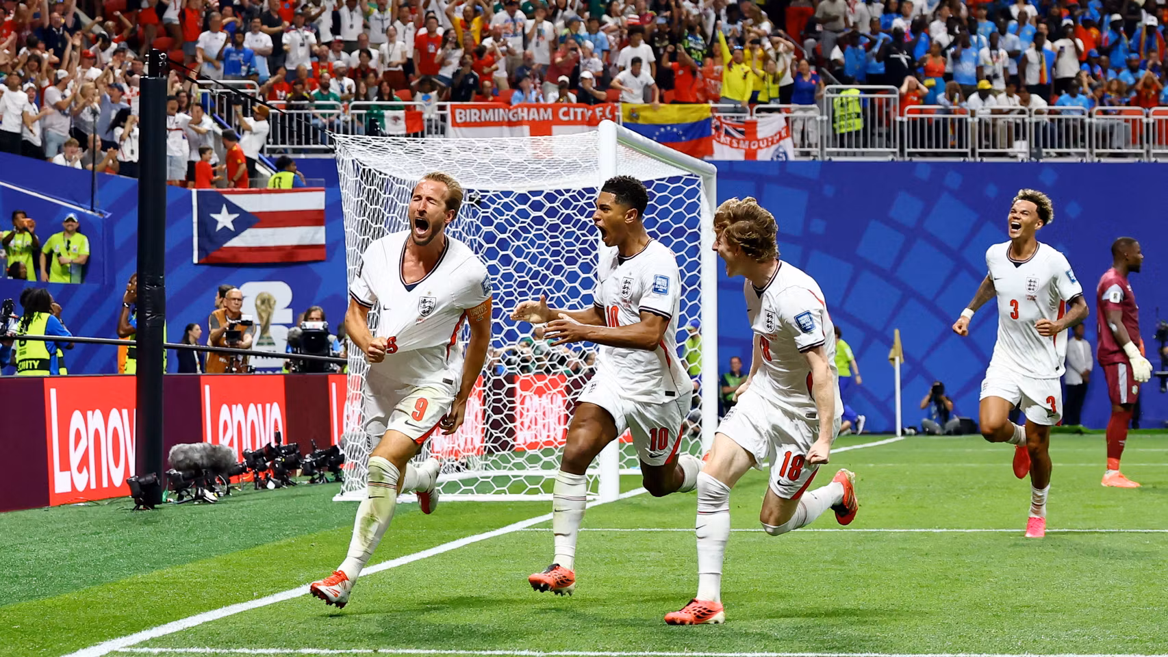 Kane celebra el primero de los dos goles marcados ante el Congo. 