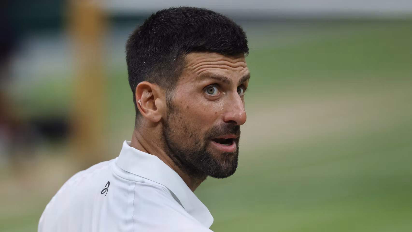 Djokovic, en el partido ante Auger-Aliassime en Wimbledon. 