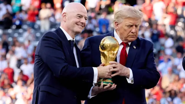Gianni Infantino y Trump