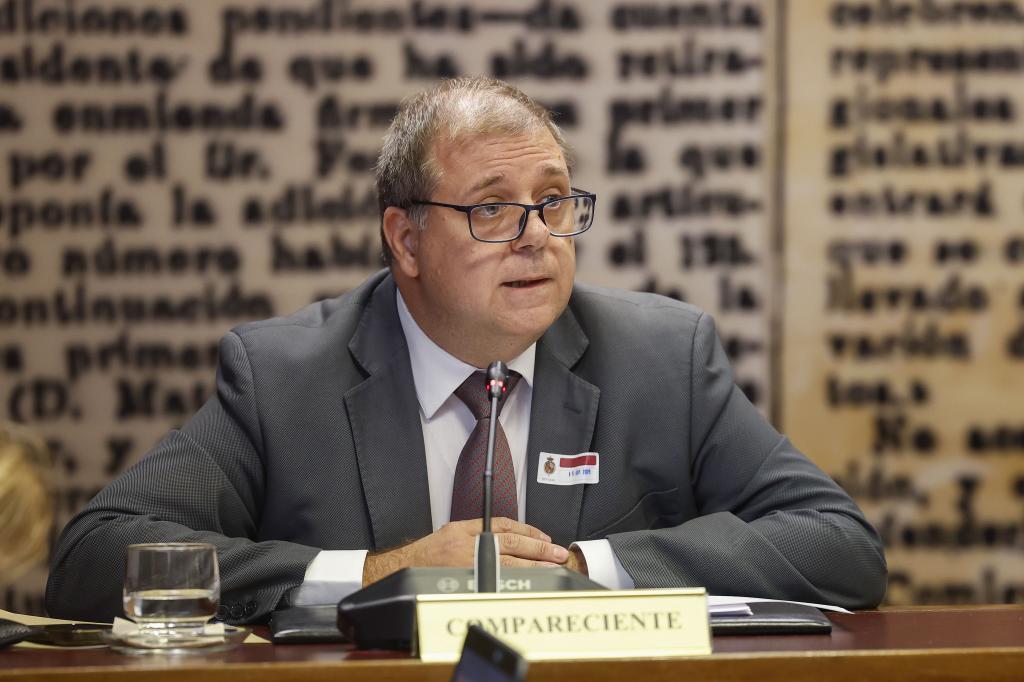 Juan Manuel Serrano, durante su comparecencia, en septiembre de 2025, en la comisión de investigación del 'caso Koldo' en el Senado.