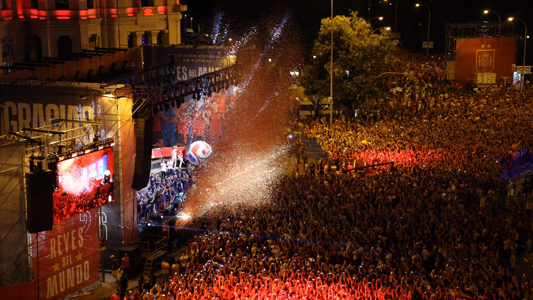La multitudinaria celebración de España.