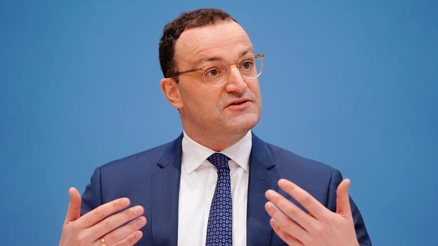 Jens Spahn, then acting federal health minister, during a press conference on the coronavirus pandemic in Berlin, Germany, on Friday, 19 November 2021.